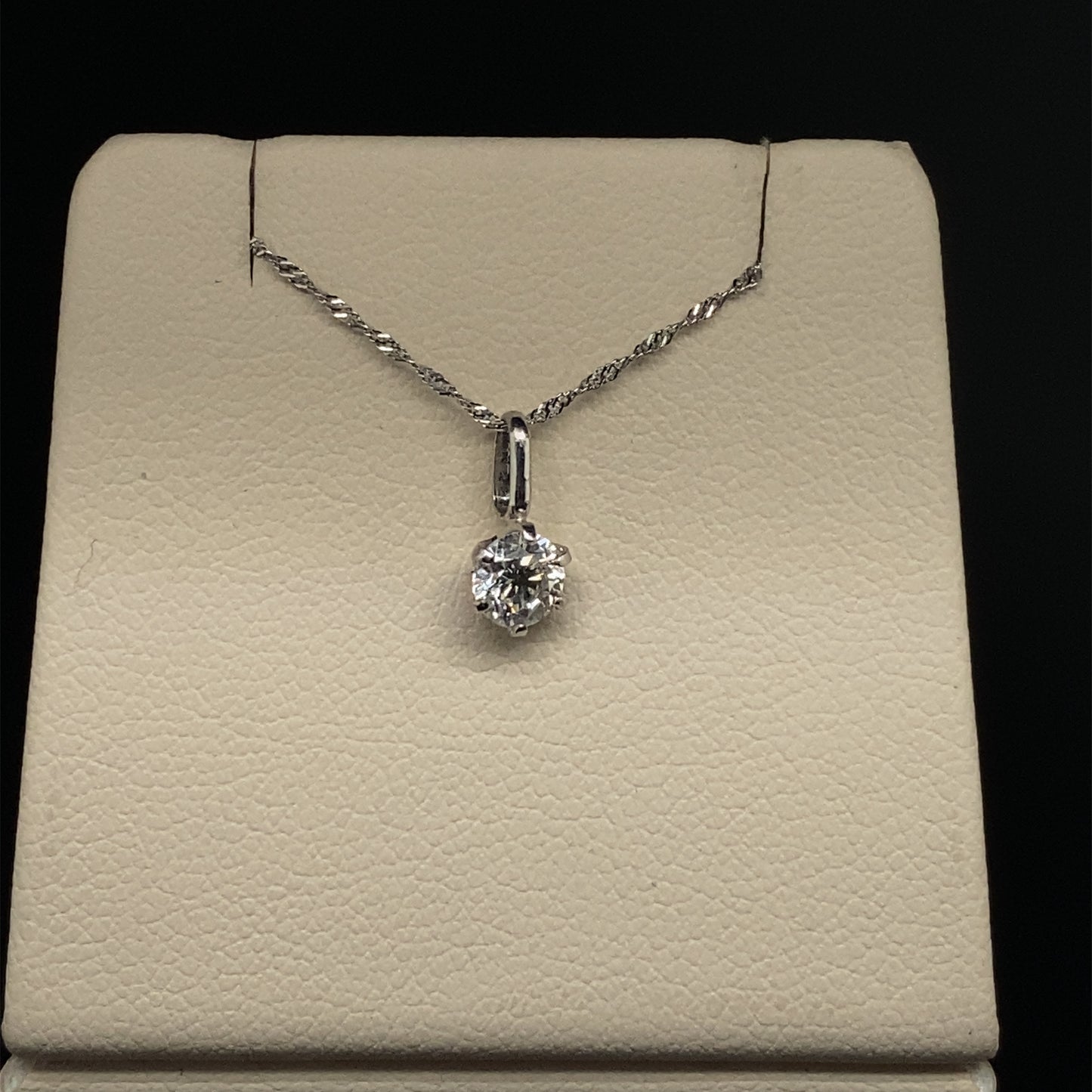 14K Diamond Solitare Pendant
