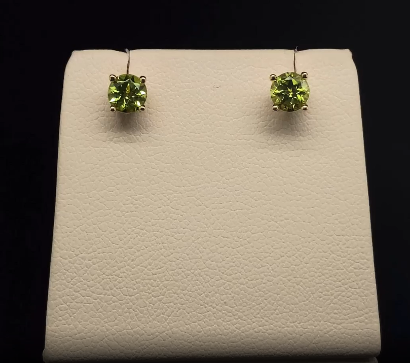 14K Peridot Studs