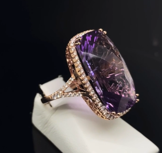 14K Amethyst and Diamond Ring