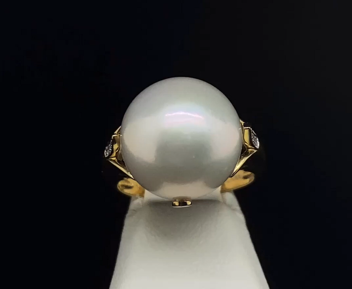 14K Diamond and Pearl Ring