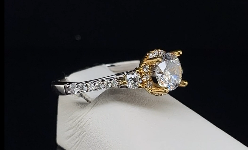 18K Two-Tone Semi-Mount Engagement Ring