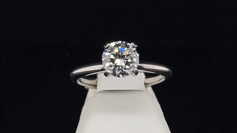 14K Diamond Solitare Engagement Ring