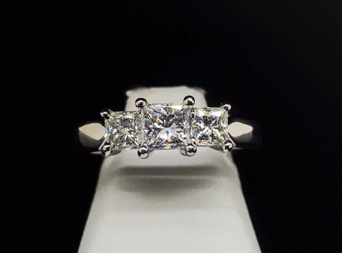 Platinum Diamond Engagement Ring